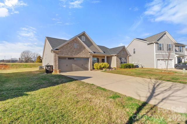 1378 Land Grove Drive, Kernersville, NC 27284