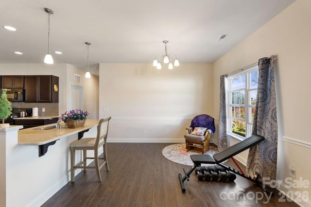 1378 Land Grove Drive, Kernersville, NC 27284