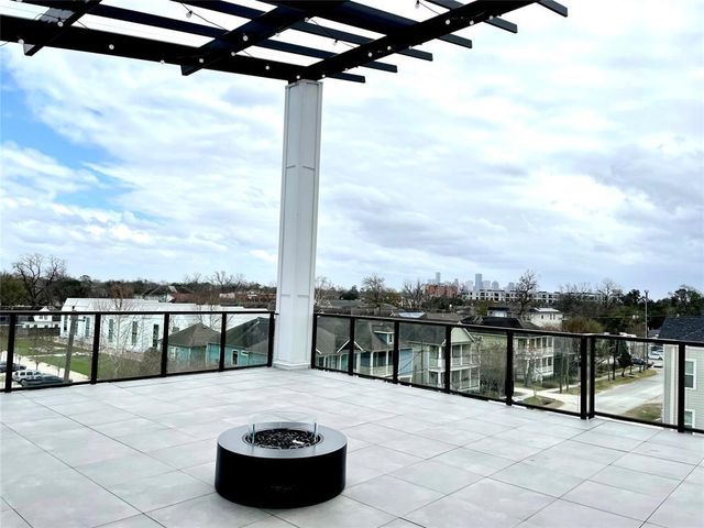 401 W 25th Street 1101, Houston, TX 77008