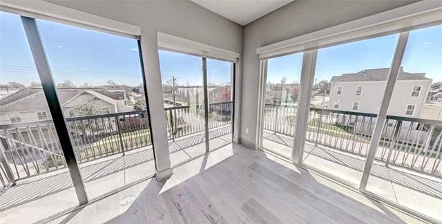 401 W 25th Street 1101, Houston, TX 77008