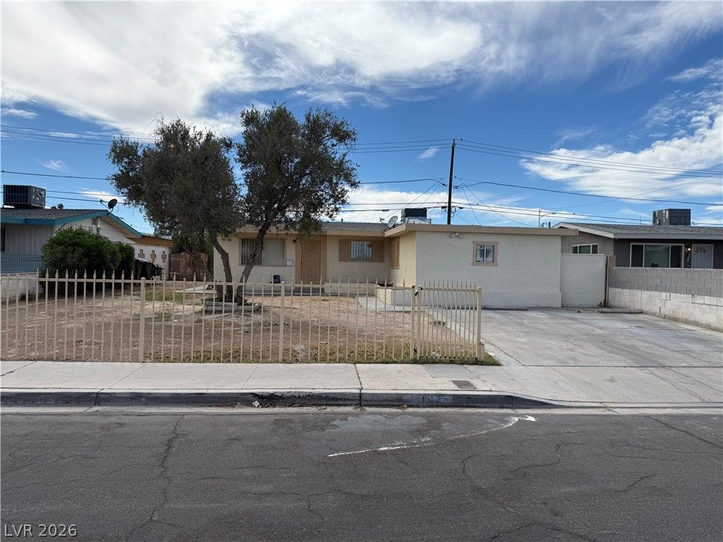 1925 Walker Street, Las Vegas, NV 89106 — exterior