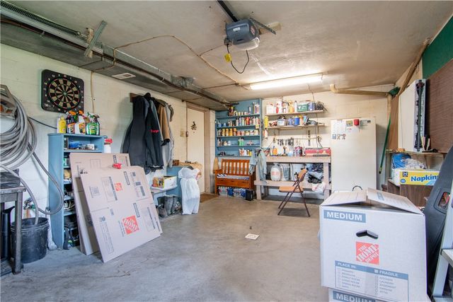 1093 Saxonburg Blvd, Clinton Twp, PA 16056