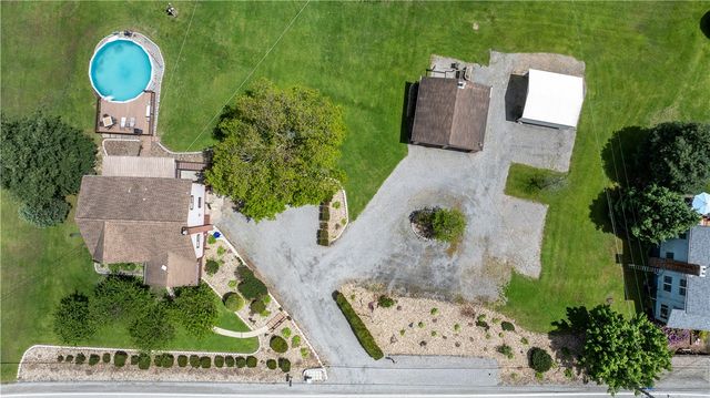 1093 Saxonburg Blvd, Clinton Twp, PA 16056