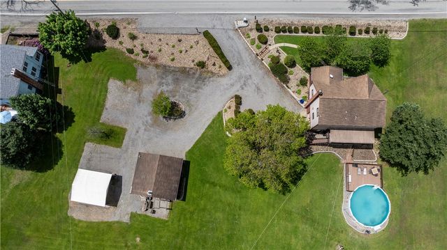 1093 Saxonburg Blvd, Clinton Twp, PA 16056