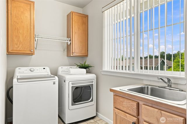 1423 Cherry Avenue, Fircrest, WA 98466