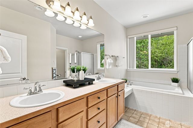 1423 Cherry Avenue, Fircrest, WA 98466
