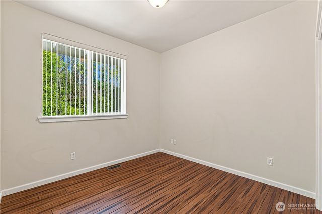 1423 Cherry Avenue, Fircrest, WA 98466