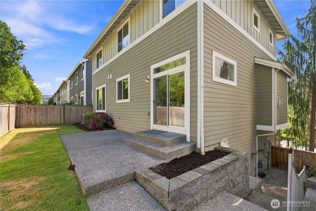 1423 Cherry Avenue, Fircrest, WA 98466