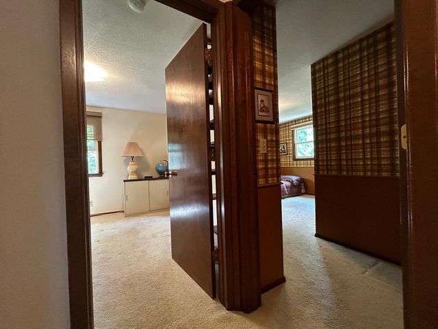 5217 Clear Spring Drive, Minnetonka, MN 55345