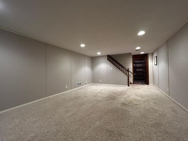 5217 Clear Spring Drive, Minnetonka, MN 55345