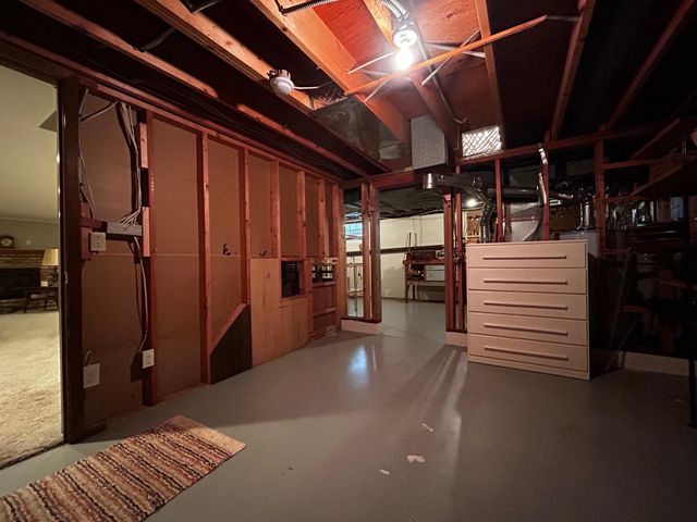 5217 Clear Spring Drive, Minnetonka, MN 55345