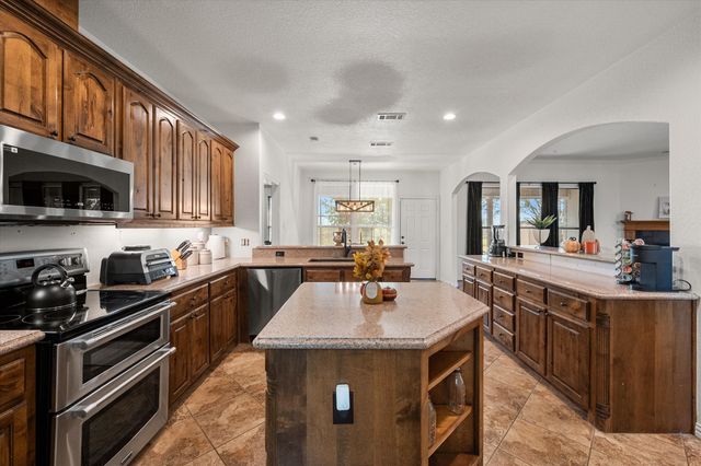 4124 Fm 813, Waxahachie, TX 75165
