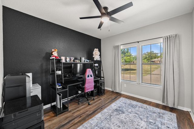 4124 Fm 813, Waxahachie, TX 75165