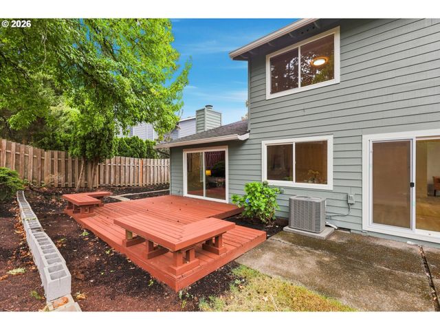 6170 Sw CHERRYHILL Dr, Beaverton, OR 97008