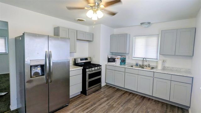 30113 Hazelwood Street, Inkster, MI 48141