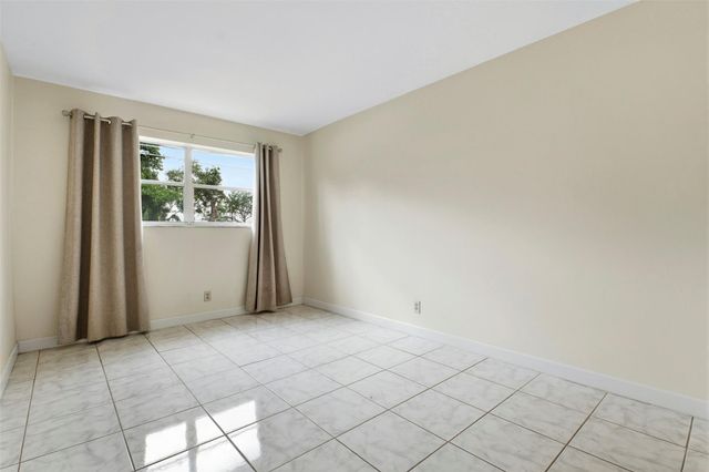 4051 NE 13th Avenue 62, Fort Lauderdale, FL 33334