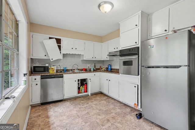 1372 Peggy Lane NW, Conyers, GA 30012