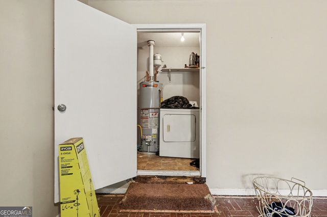 1372 Peggy Lane NW, Conyers, GA 30012