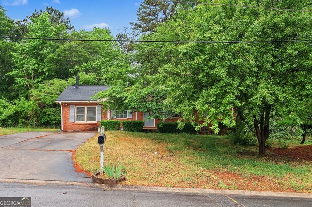 1372 Peggy Lane NW, Conyers, GA 30012