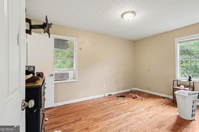 1372 Peggy Lane NW, Conyers, GA 30012