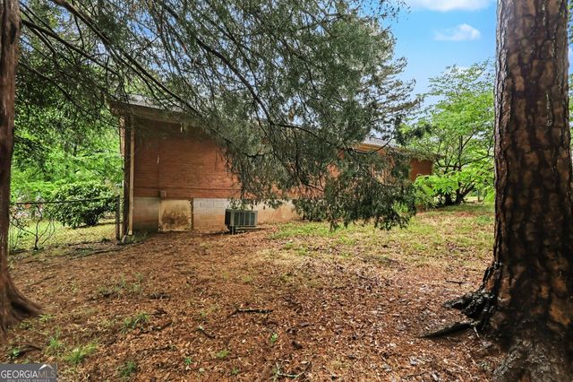 1372 Peggy Lane NW, Conyers, GA 30012