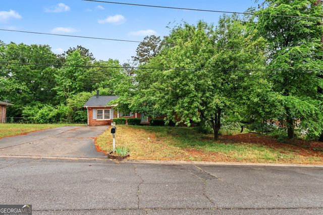 1372 Peggy Lane NW, Conyers, GA 30012