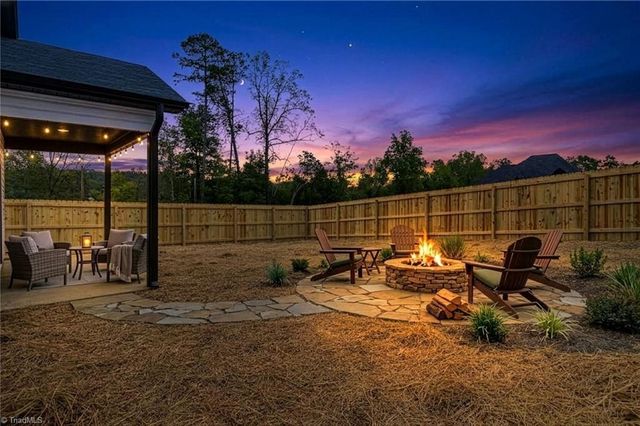 5236 Shattalon Drive, Winston-salem, NC 27106