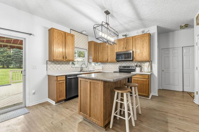 7541 Danbridge Way, Westerville, OH 43082