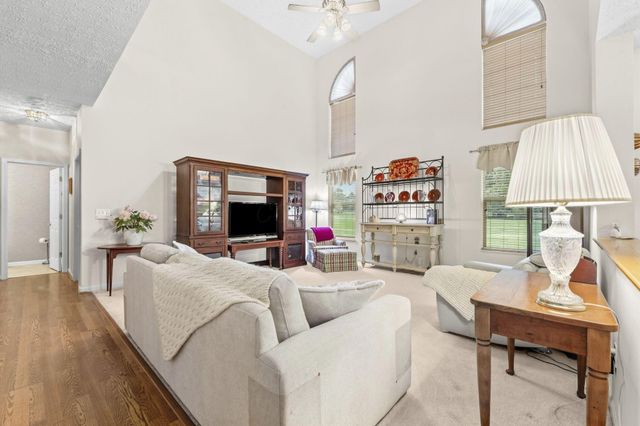 7541 Danbridge Way, Westerville, OH 43082
