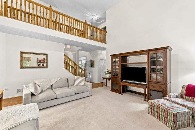 7541 Danbridge Way, Westerville, OH 43082
