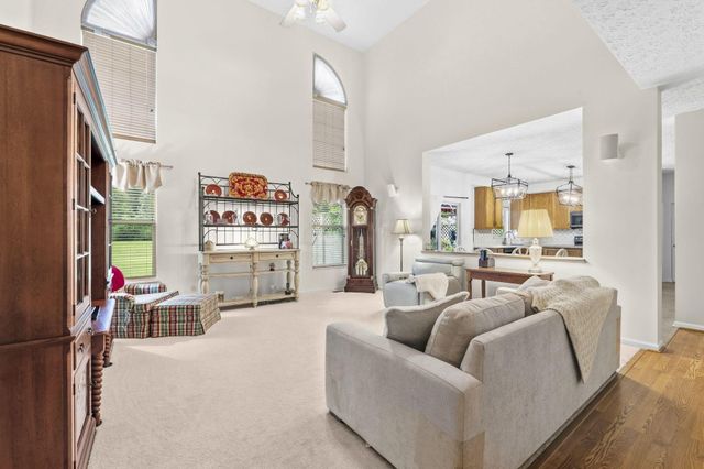 7541 Danbridge Way, Westerville, OH 43082