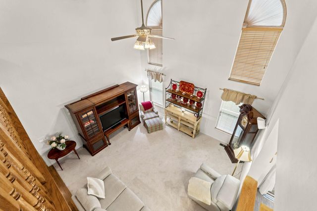 7541 Danbridge Way, Westerville, OH 43082