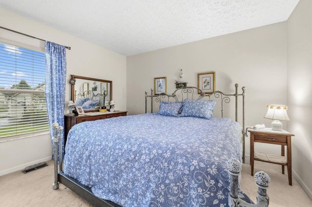 7541 Danbridge Way, Westerville, OH 43082