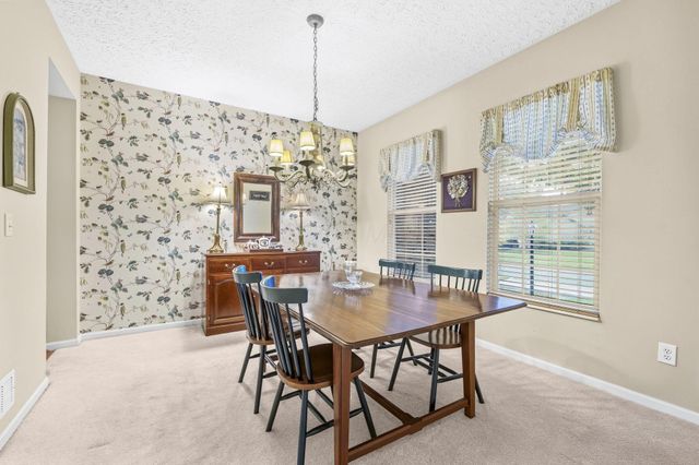 7541 Danbridge Way, Westerville, OH 43082