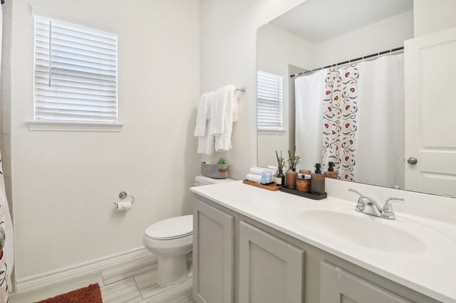 10513 Summer Place Lane, Fort Worth, TX 76140