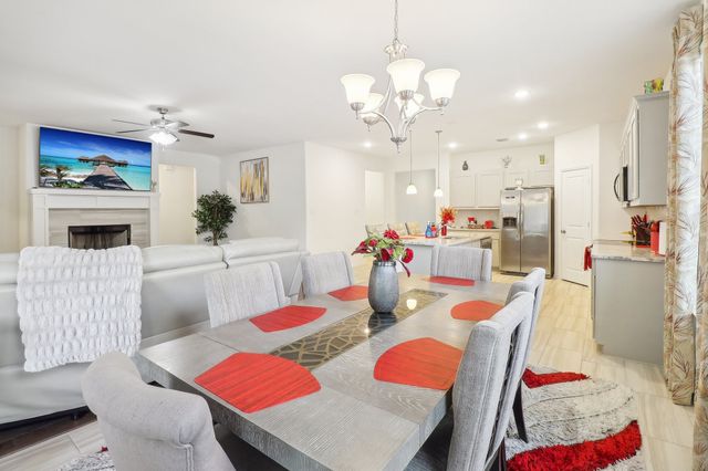 10513 Summer Place Lane, Fort Worth, TX 76140