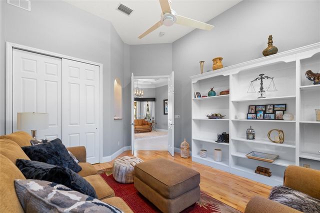 18 OLD OAK DRIVE N, Palm Coast, FL 32137