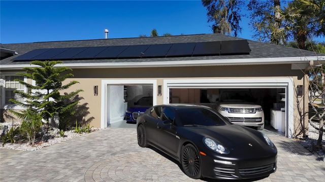 18 OLD OAK DRIVE N, Palm Coast, FL 32137