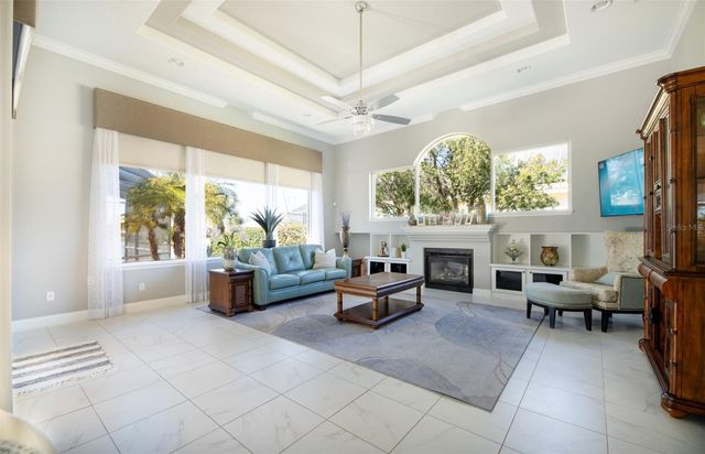 18 OLD OAK DRIVE N, Palm Coast, FL 32137