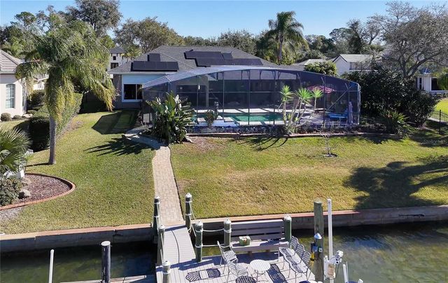 18 OLD OAK DRIVE N, Palm Coast, FL 32137