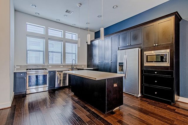2608 Polk Street, Houston, TX 77003