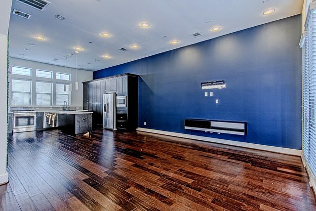 2608 Polk Street, Houston, TX 77003