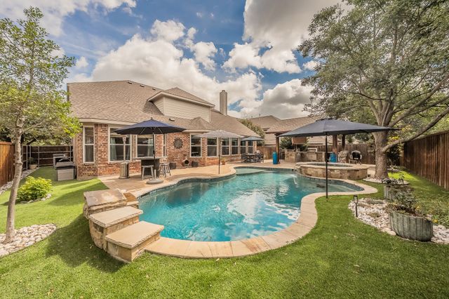 6917 Coronado Drive, Mckinney, TX 75072