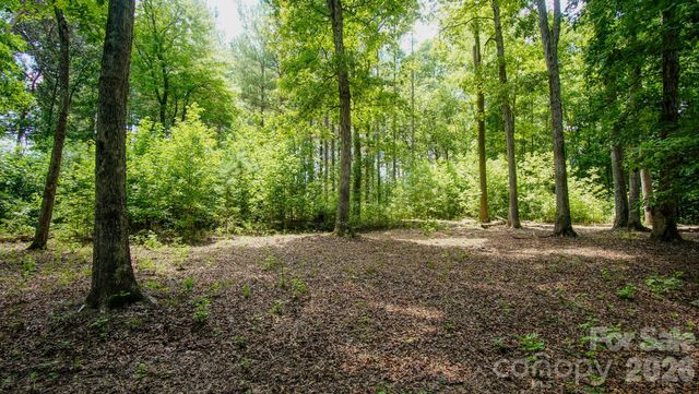 5018 Grassy Creek Road, Denver, NC 28037