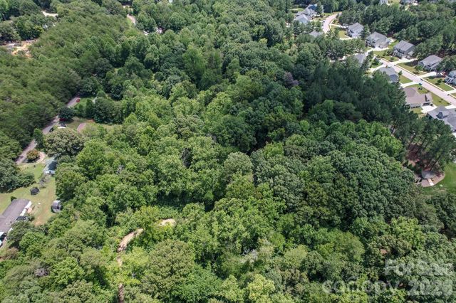 5018 Grassy Creek Road, Denver, NC 28037