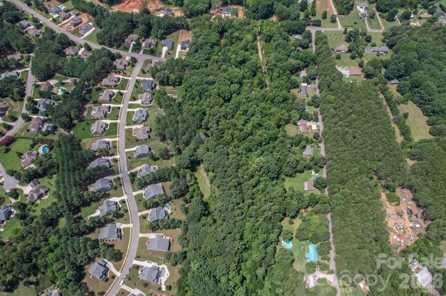 5018 Grassy Creek Road, Denver, NC 28037