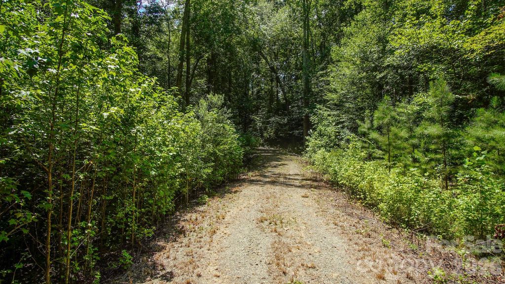 5018 Grassy Creek Road, Denver, NC 28037