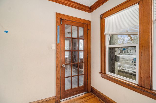 4500 Ewing Avenue N, Robbinsdale, MN 55422