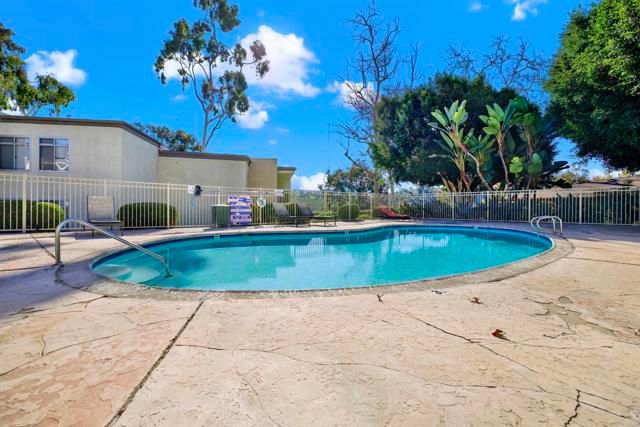 432 Edgehill Lane 169, Oceanside, CA 92054