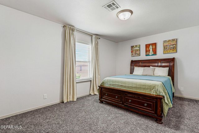1453 Dominic Anakin Drive, El Paso, TX 79928